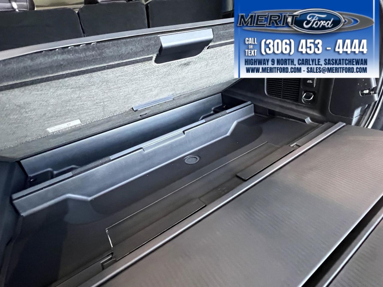 2025 Ford Expedition Platinum Max 3.5LH/O ECO,600A Photo5