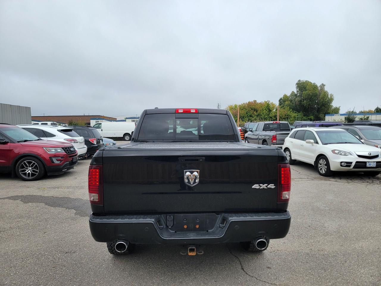 2017 RAM 1500 4WD Crew Cab 140.5" Sport - Photo #7