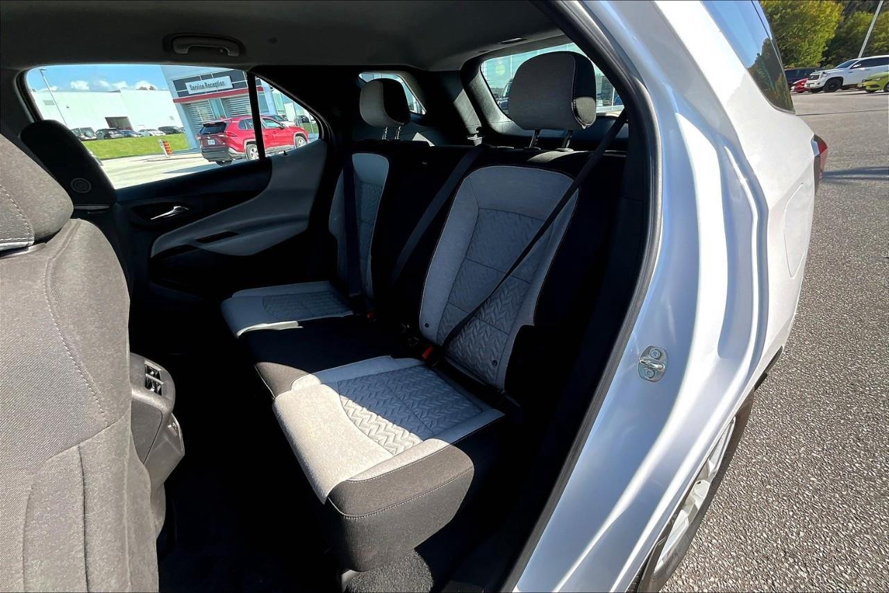 2023 Chevrolet Equinox LS Photo