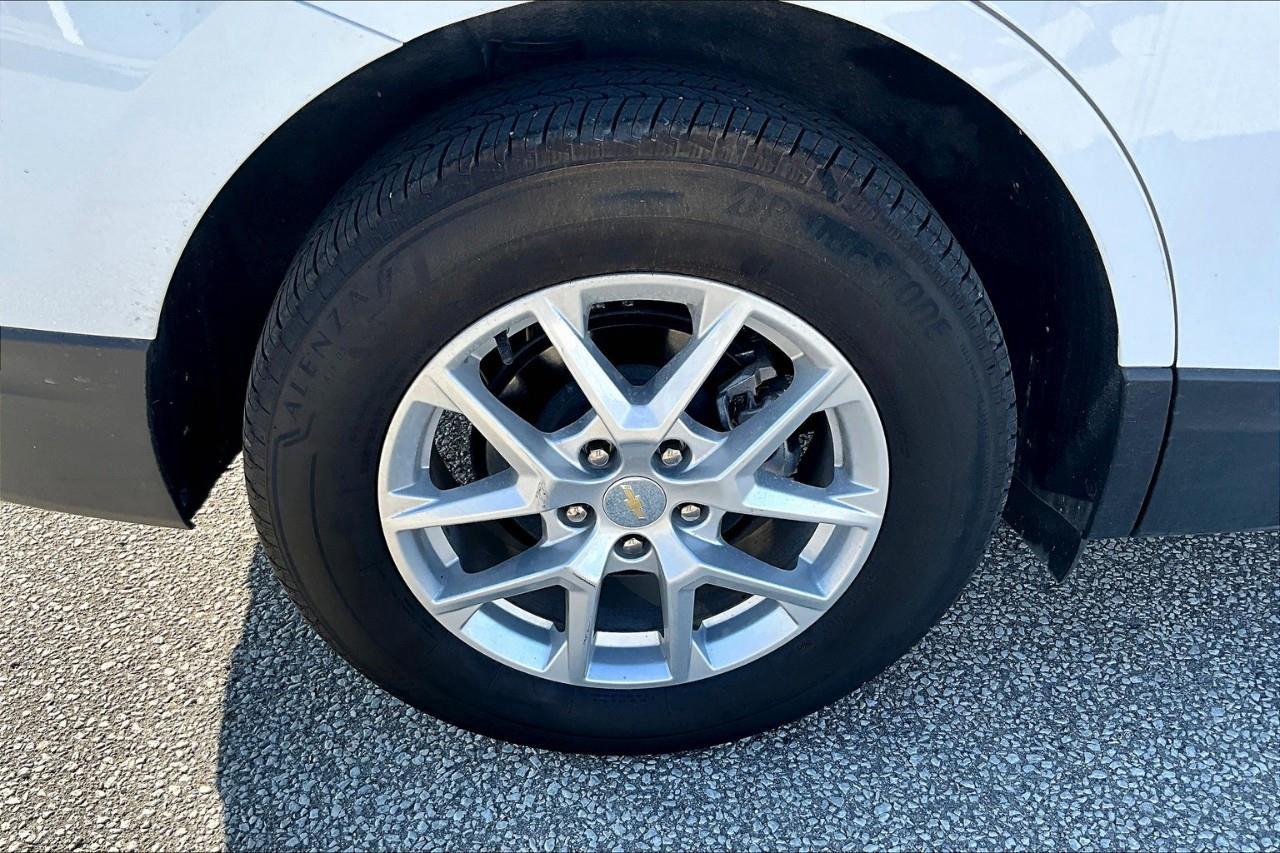 2023 Chevrolet Equinox LS Photo