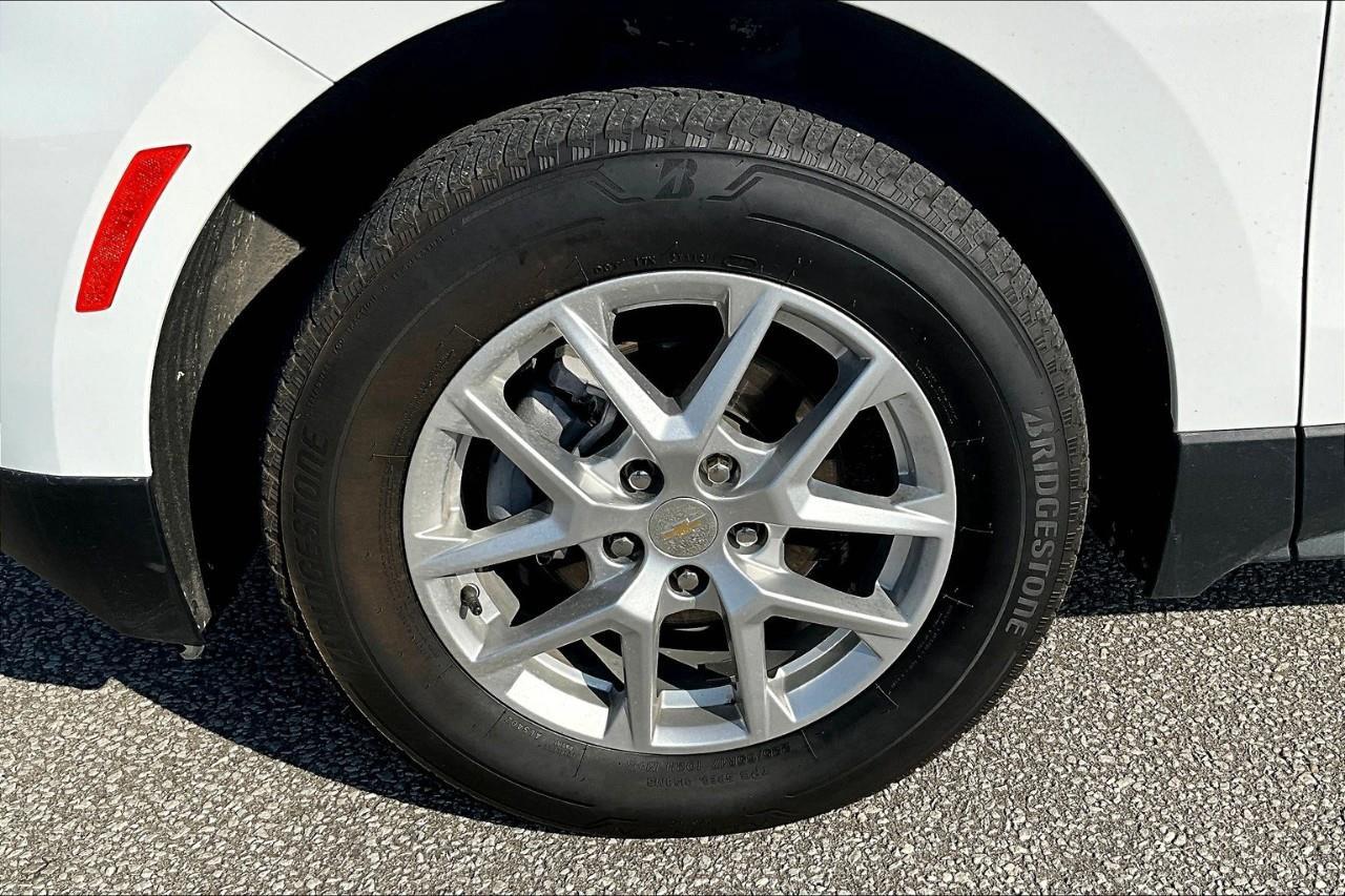 2023 Chevrolet Equinox LS Photo