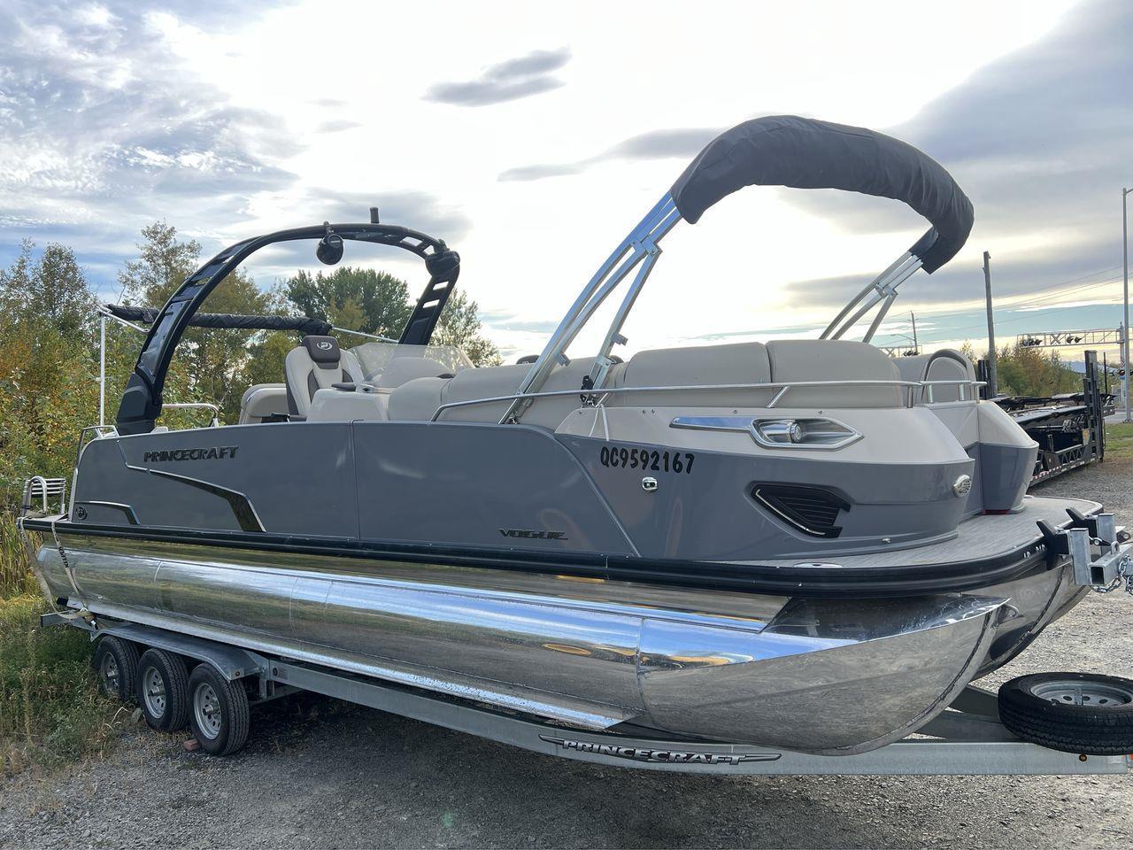 Used 2022 Princecraft Vogue 27RL BOAT, 28FT!! for sale in Sudbury, ON