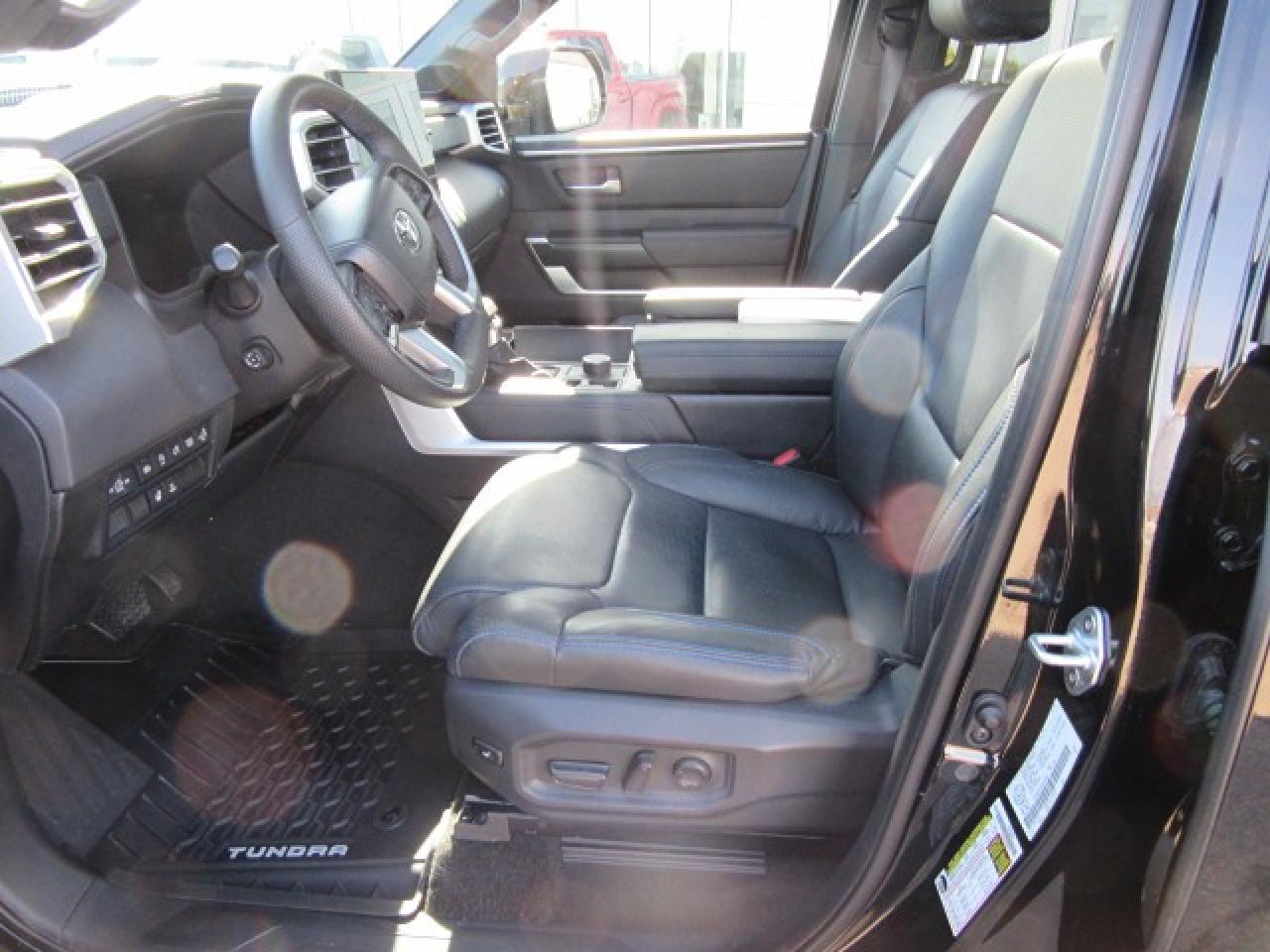 2024 Toyota Tundra Platinum Photo