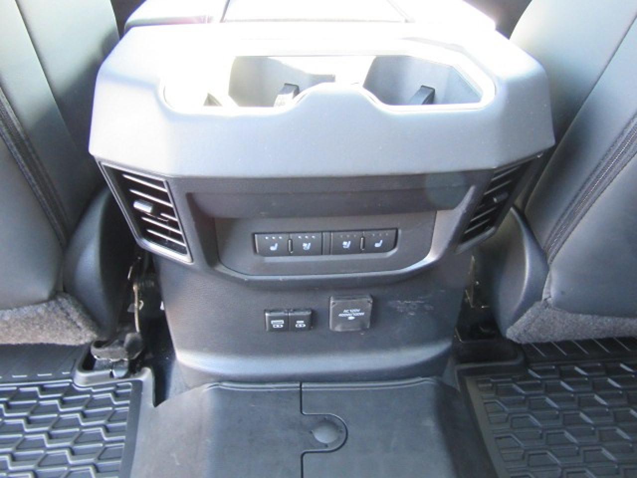 2024 Toyota Tundra Platinum Photo