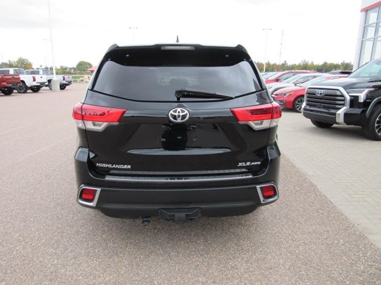 2018 Toyota Highlander XLE Photo