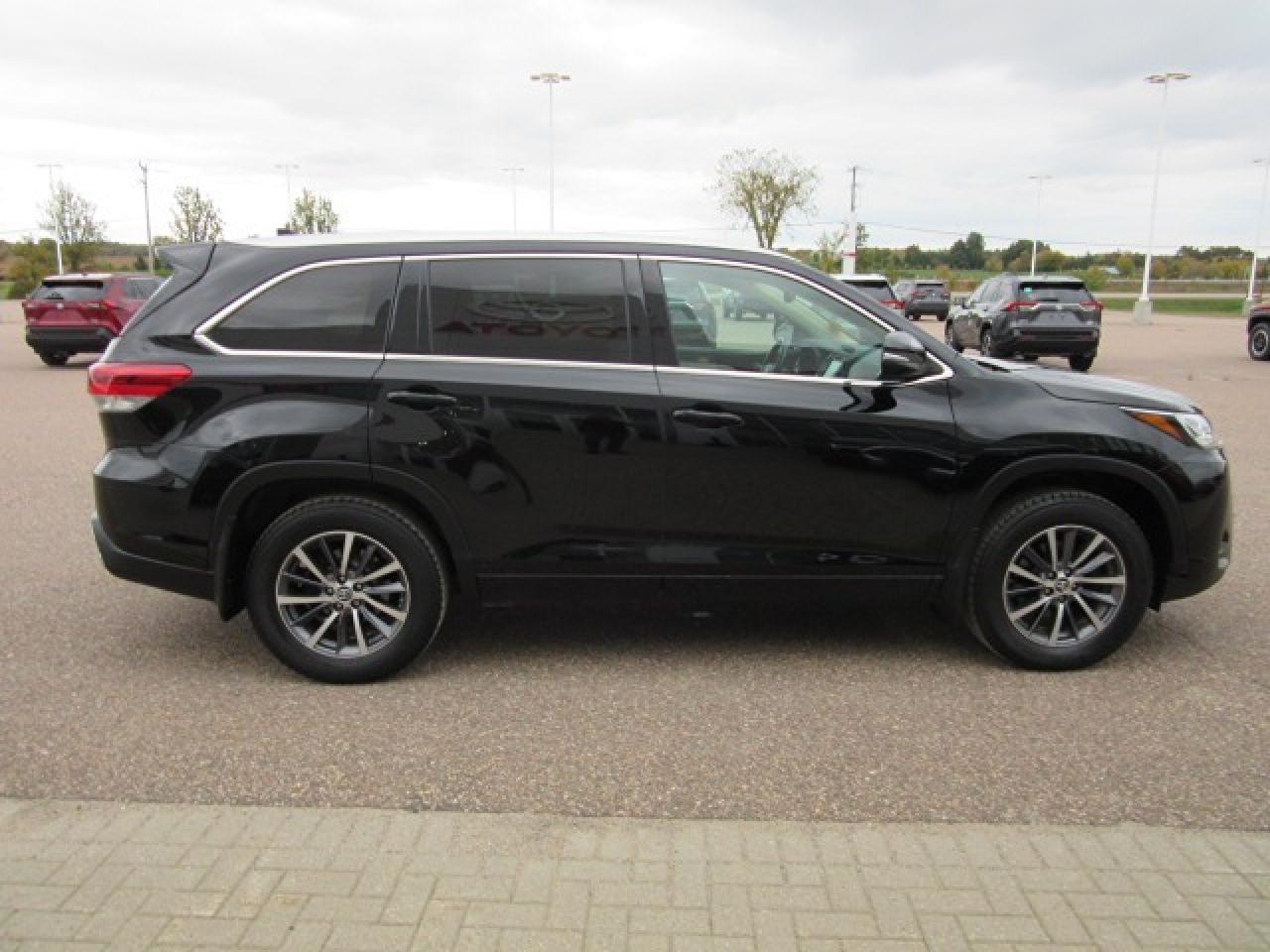 2018 Toyota Highlander XLE Photo
