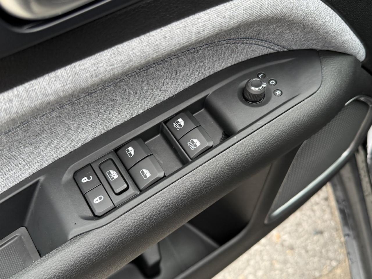 2026 Jeep Compass NORTH 4X4 Photo