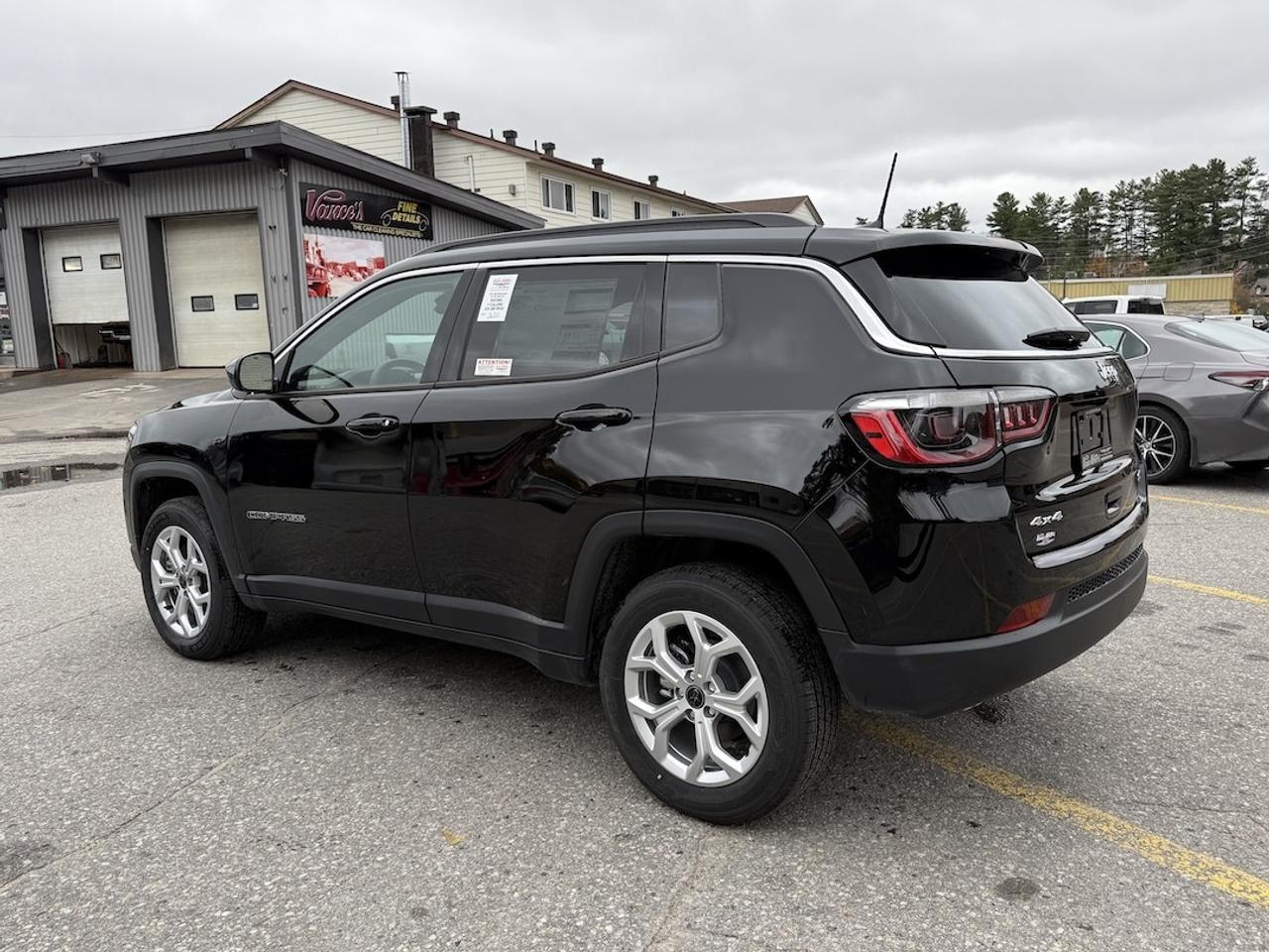 2026 Jeep Compass NORTH 4X4 Photo