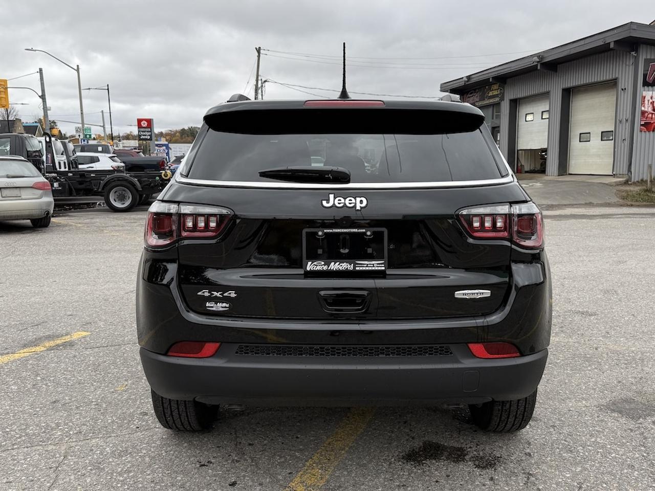 2026 Jeep Compass NORTH 4X4 Photo