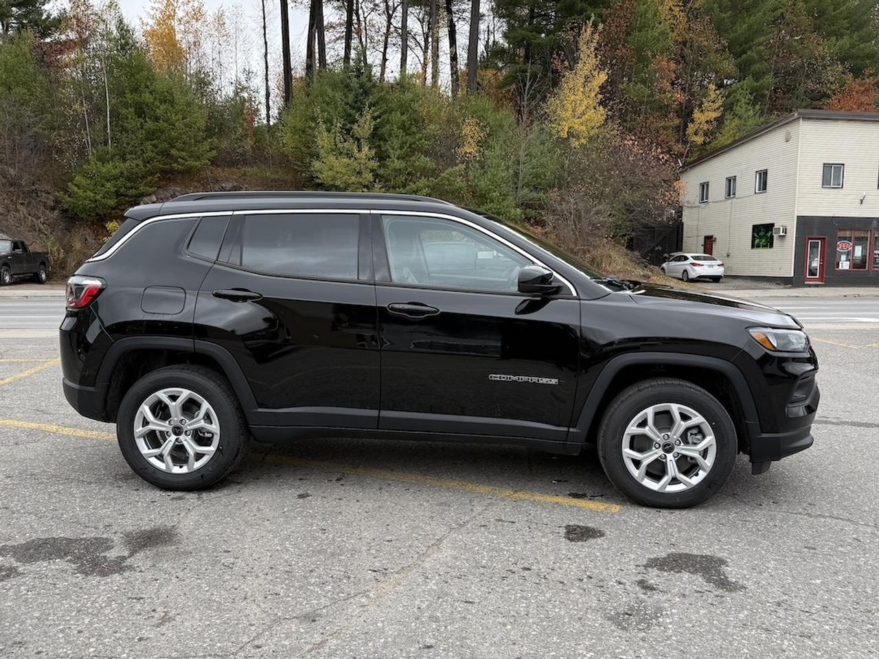 2026 Jeep Compass NORTH 4X4 Photo