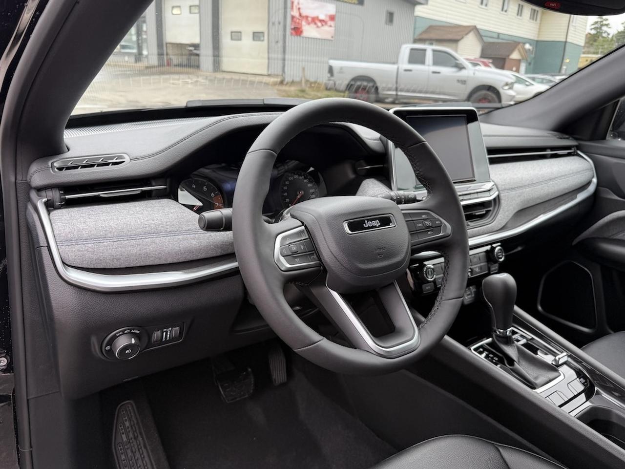 2026 Jeep Compass NORTH 4X4 Photo