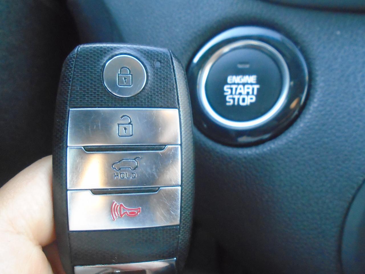 2016 Kia Sorento AWD 4DR 2.0L TURBO EX - Photo #16