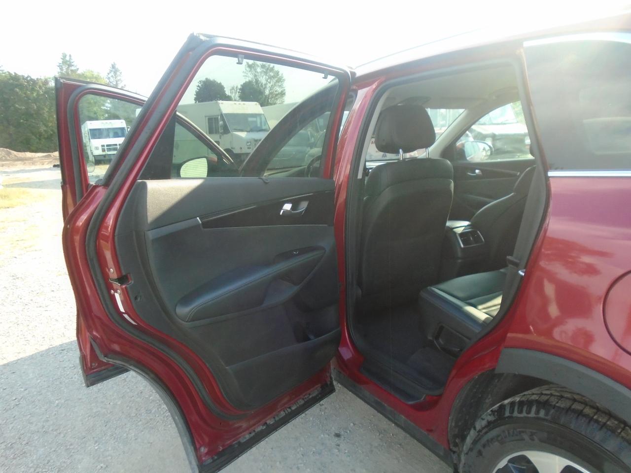 2016 Kia Sorento AWD 4DR 2.0L TURBO EX - Photo #27