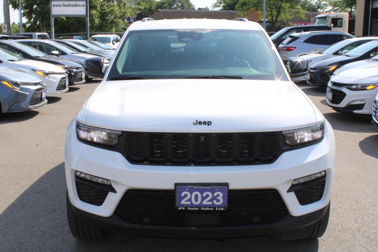 2023 Jeep Grand Cherokee LIMITED 4X4 - Photo #2