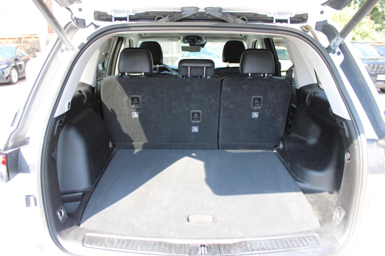 2023 Jeep Grand Cherokee LIMITED 4X4 - Photo #7