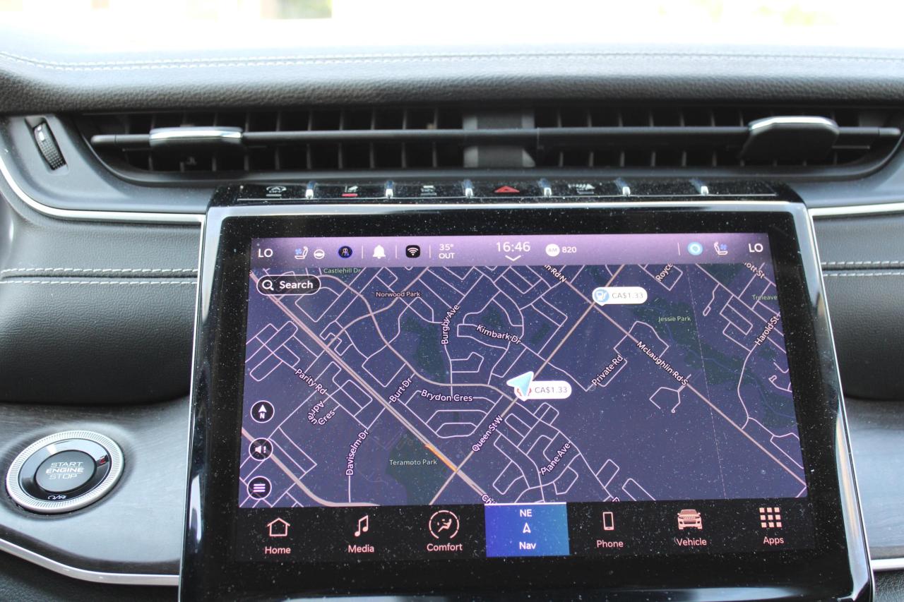 2023 Jeep Grand Cherokee LIMITED 4X4 - Photo #15