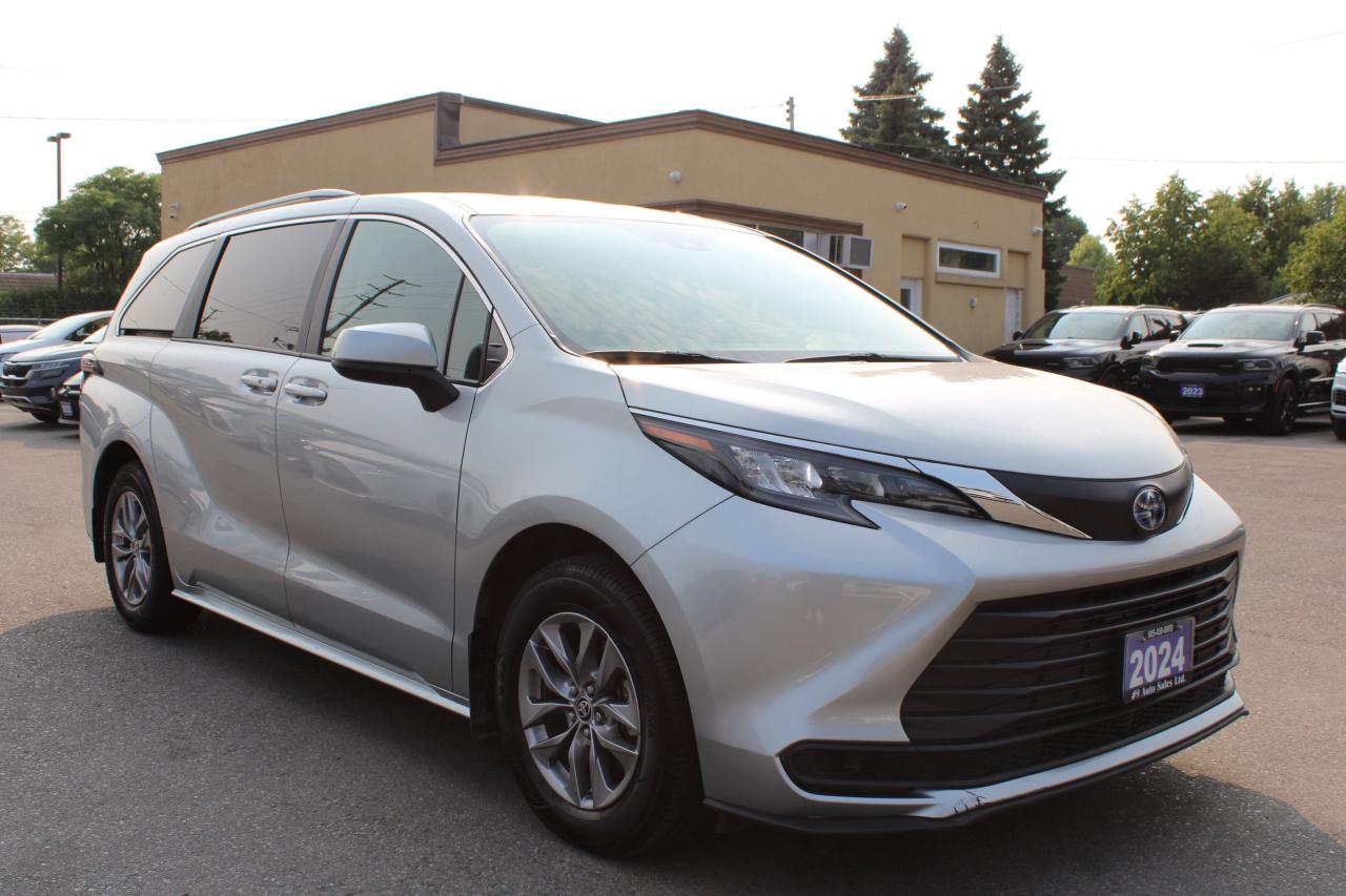 Used 2024 Toyota Sienna LE 8-Passenger AWD for sale in Brampton, ON