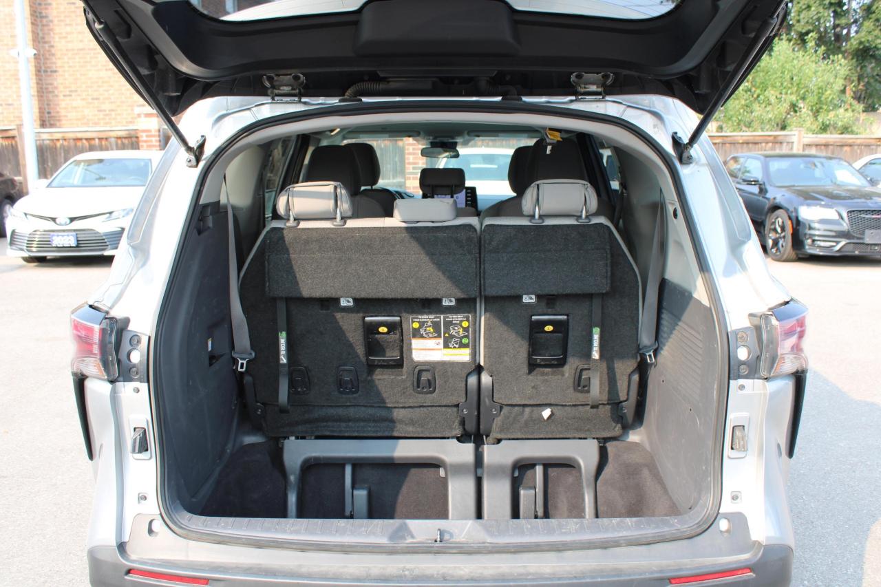 2024 Toyota Sienna LE 8-Passenger AWD - Photo #6