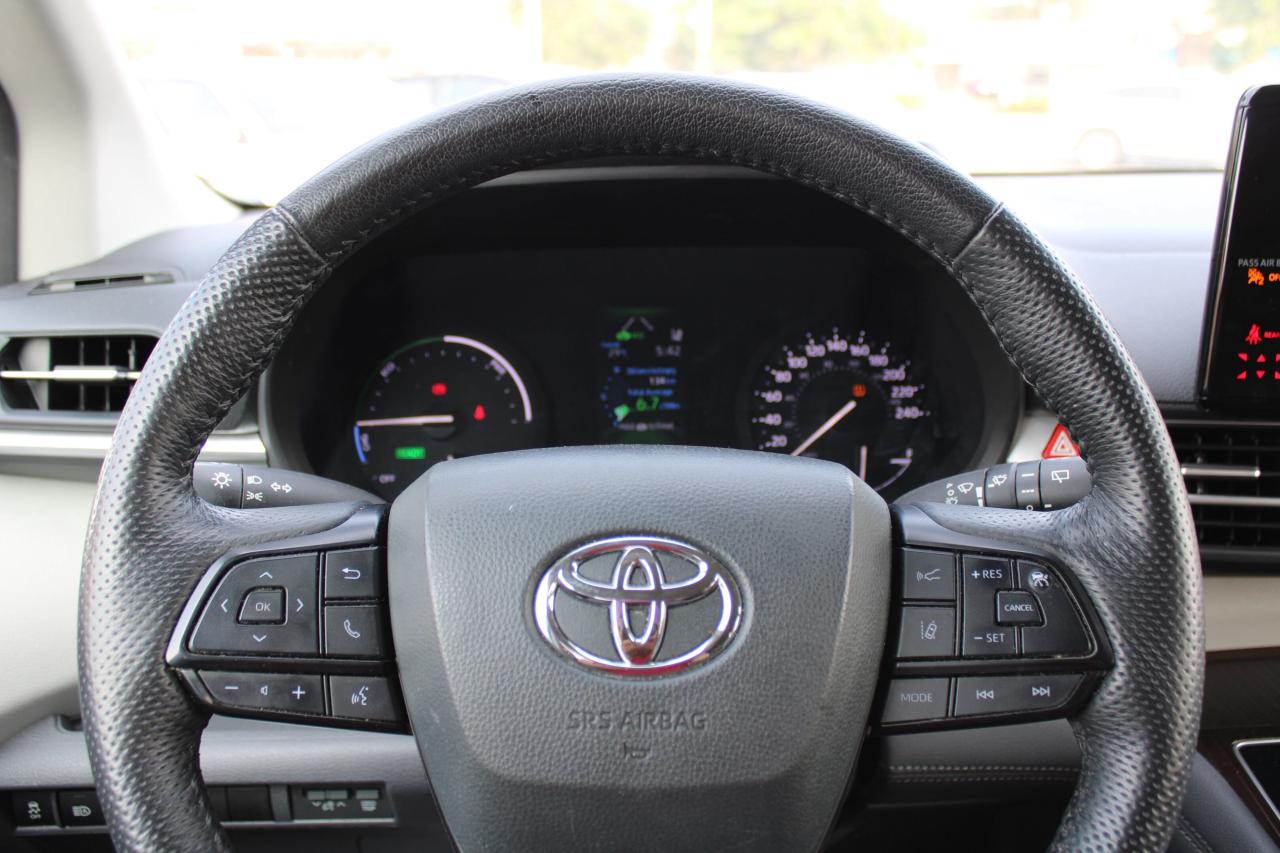 2024 Toyota Sienna LE 8-Passenger AWD - Photo #13