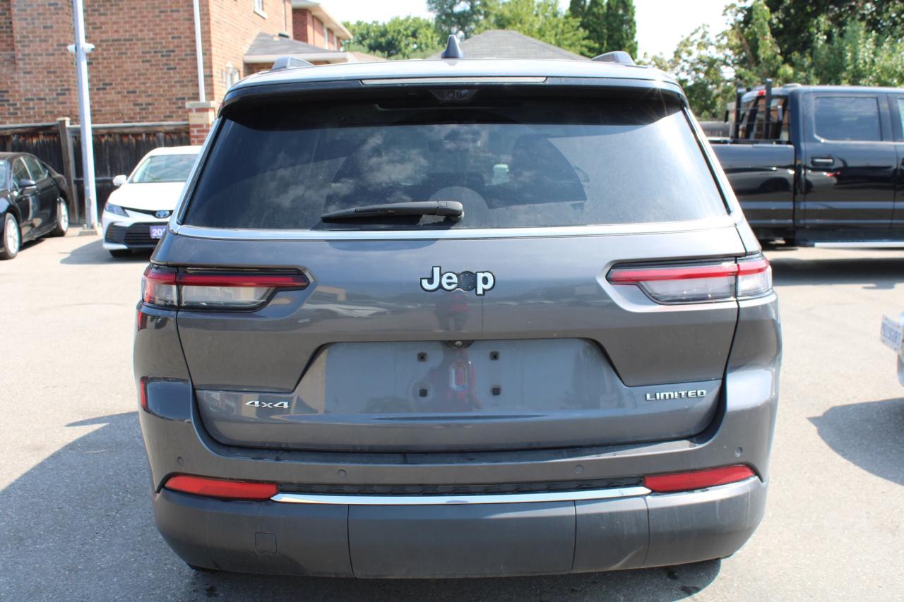 2023 Jeep Grand Cherokee L Limited 4x4 Photo4