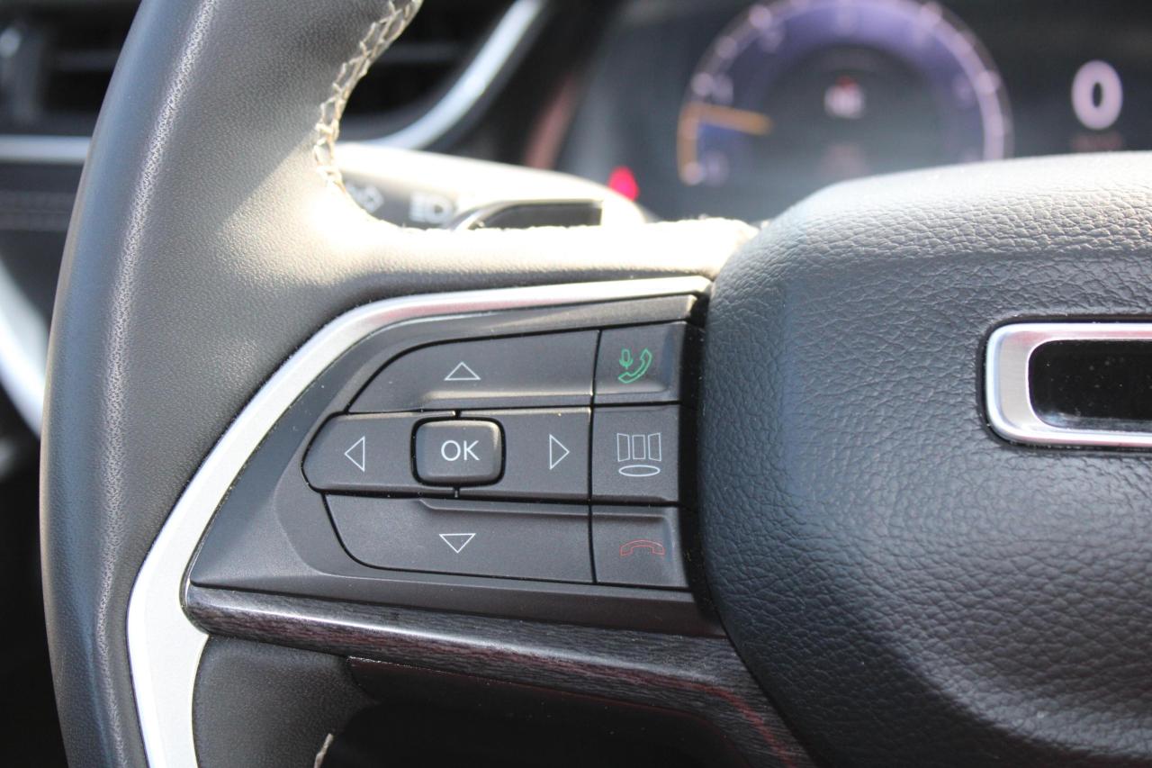 2023 Jeep Grand Cherokee LIMITED 4X4 - Photo #11