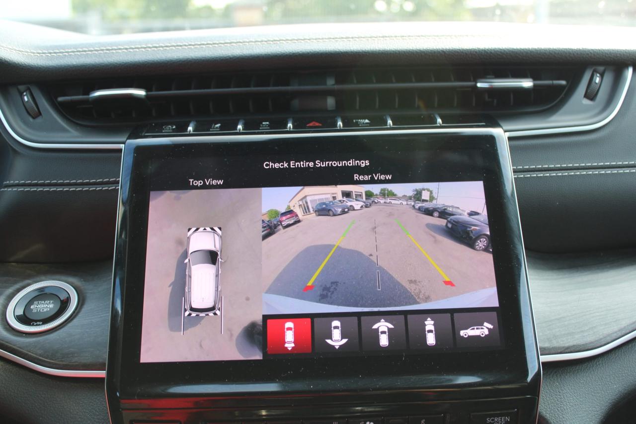 2023 Jeep Grand Cherokee LIMITED 4X4 - Photo #15