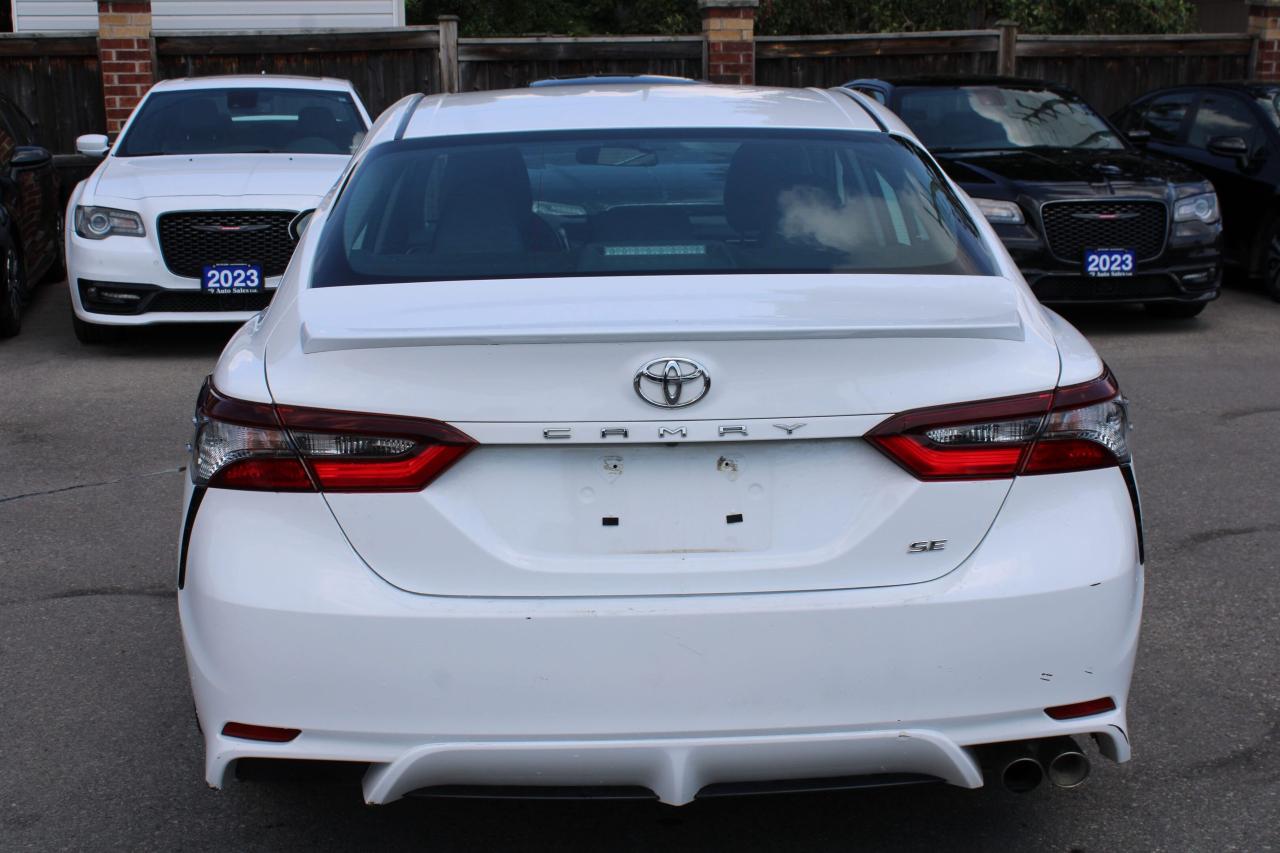 2024 Toyota Camry SE Auto - Photo #5