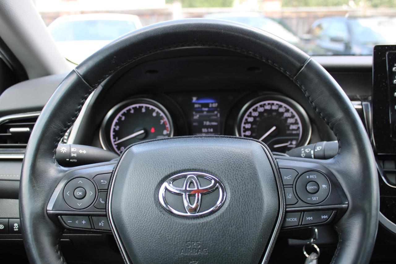 2024 Toyota Camry SE Auto - Photo #10