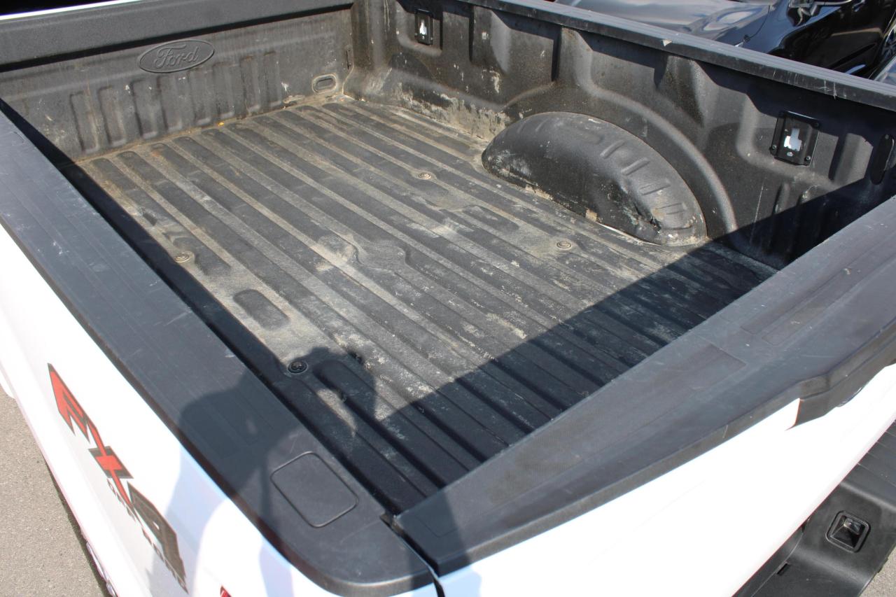 2022 Ford F-250 XL 4WD Crew Cab 6.75' Box - Photo #16