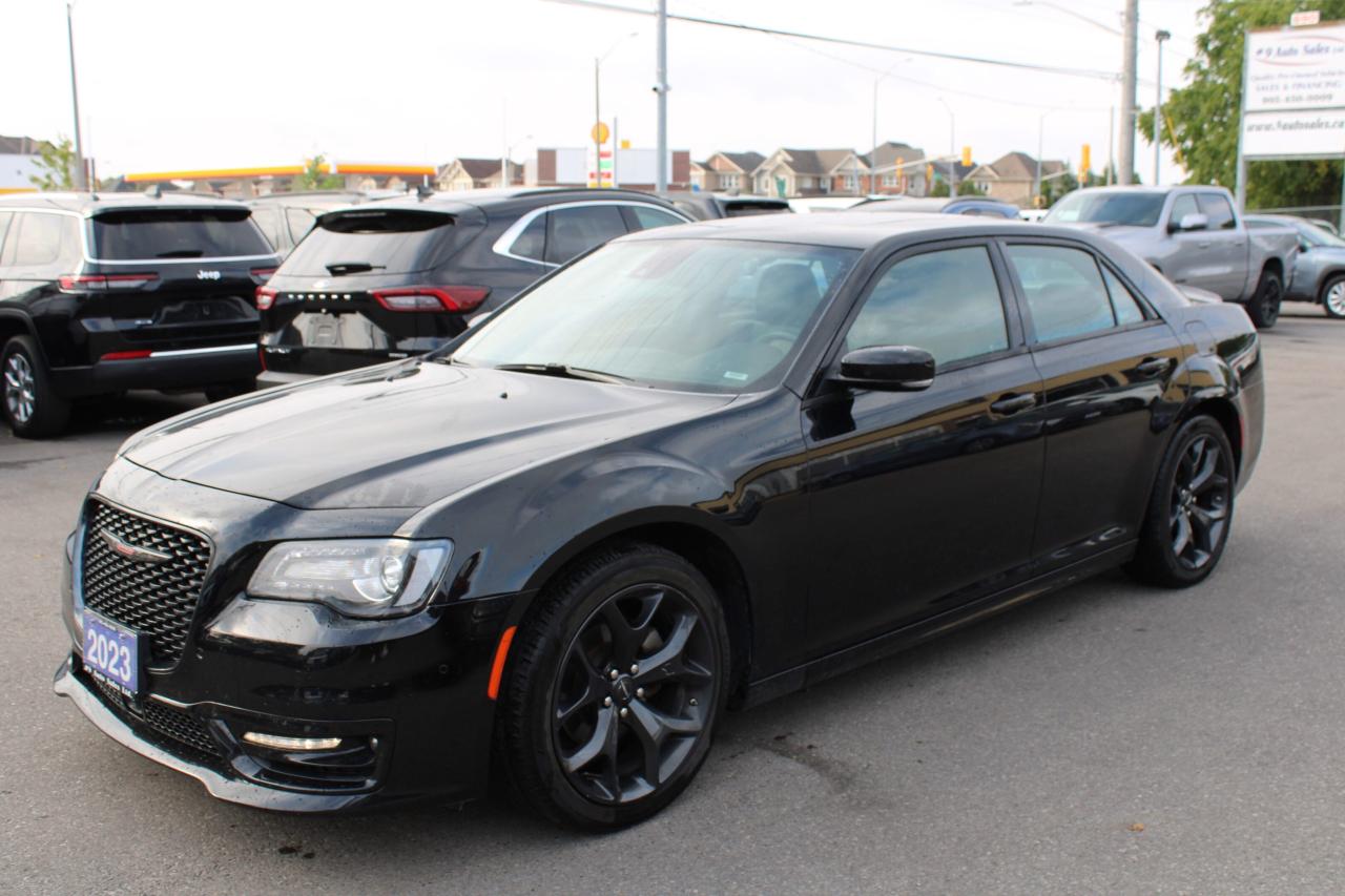 Used 2023 Chrysler 300 300S AWD for sale in Brampton, ON