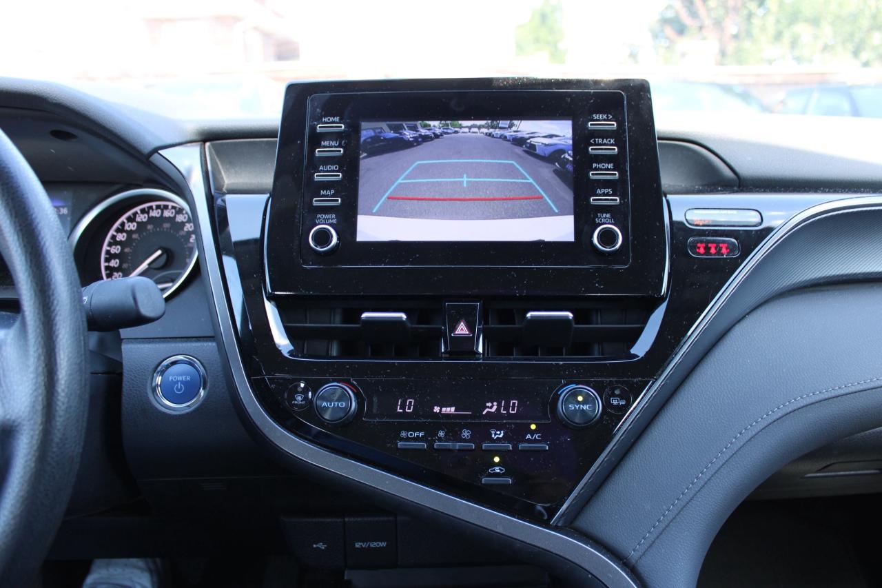 2024 Toyota Camry HYBRID LE Auto - Photo #6