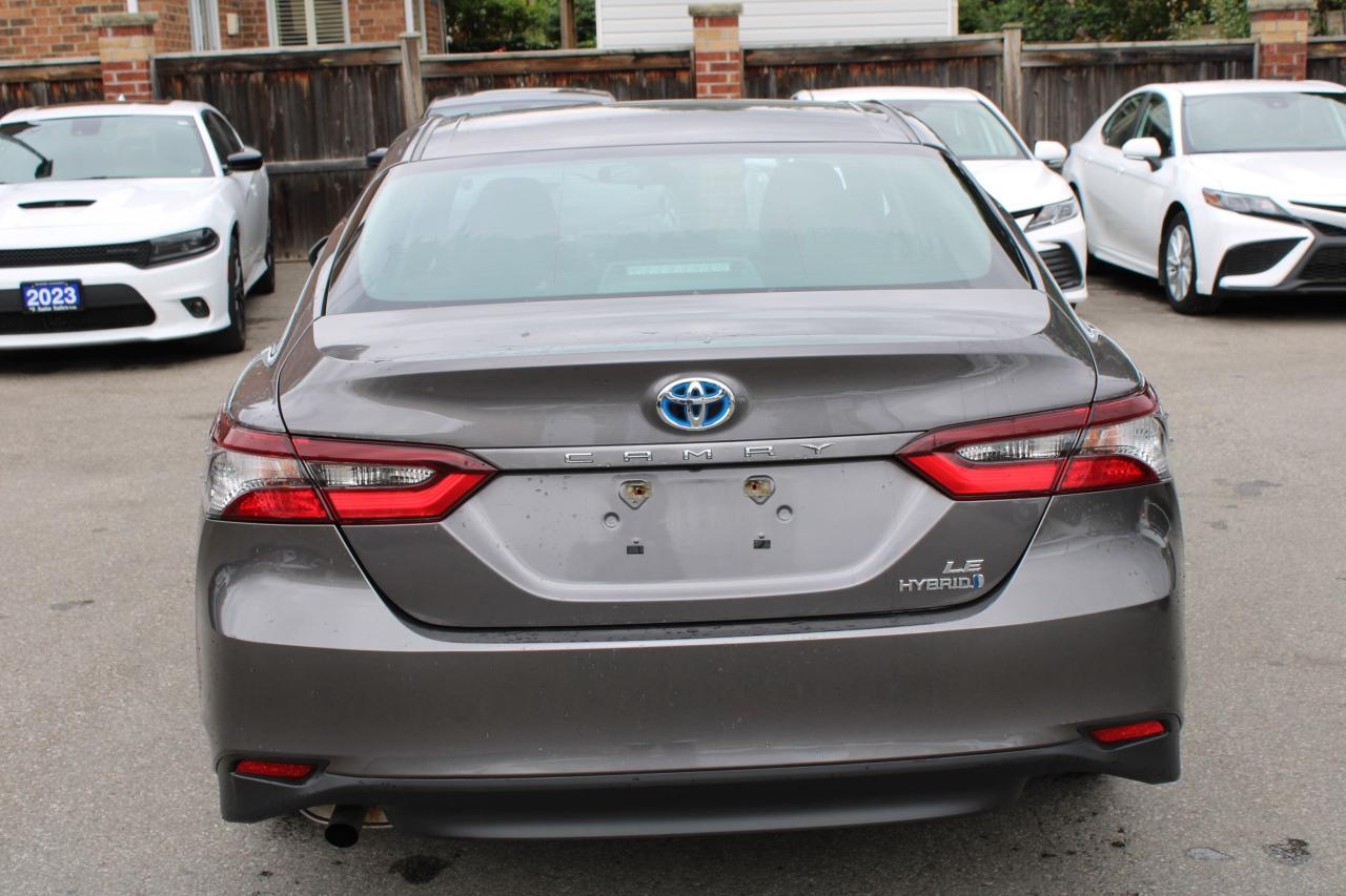 2023 Toyota Camry HYBRID LE Auto - Photo #5