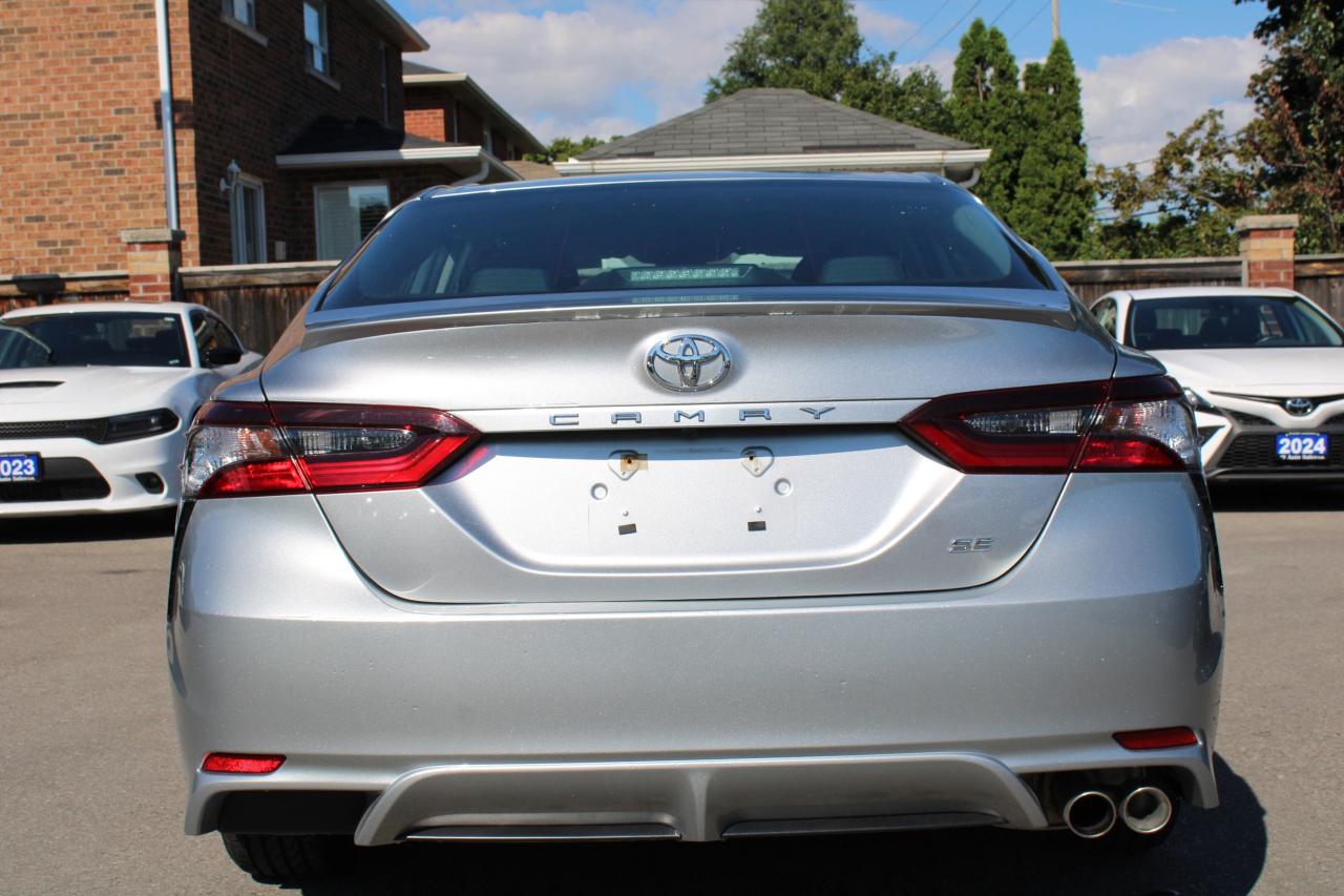 2023 Toyota Camry SE Auto - Photo #5