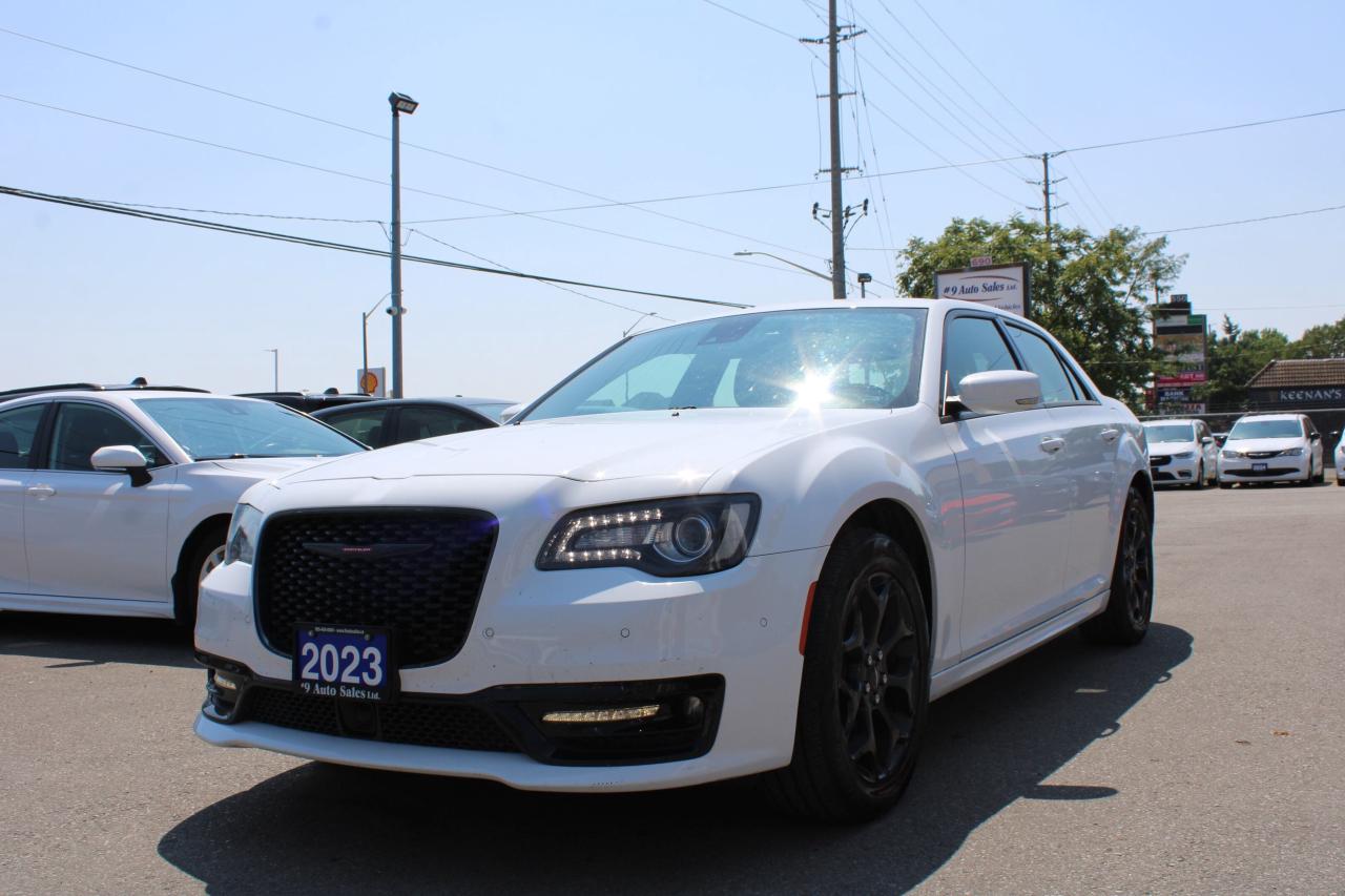 2023 Chrysler 300 300S AWD - Photo #2