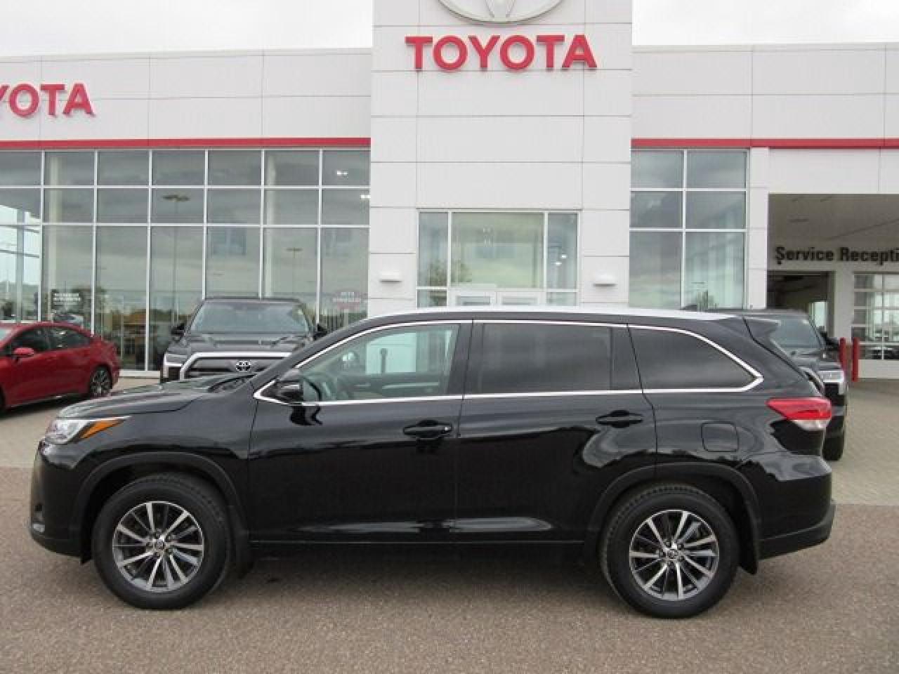 2018 Toyota Highlander XLE - Photo #2