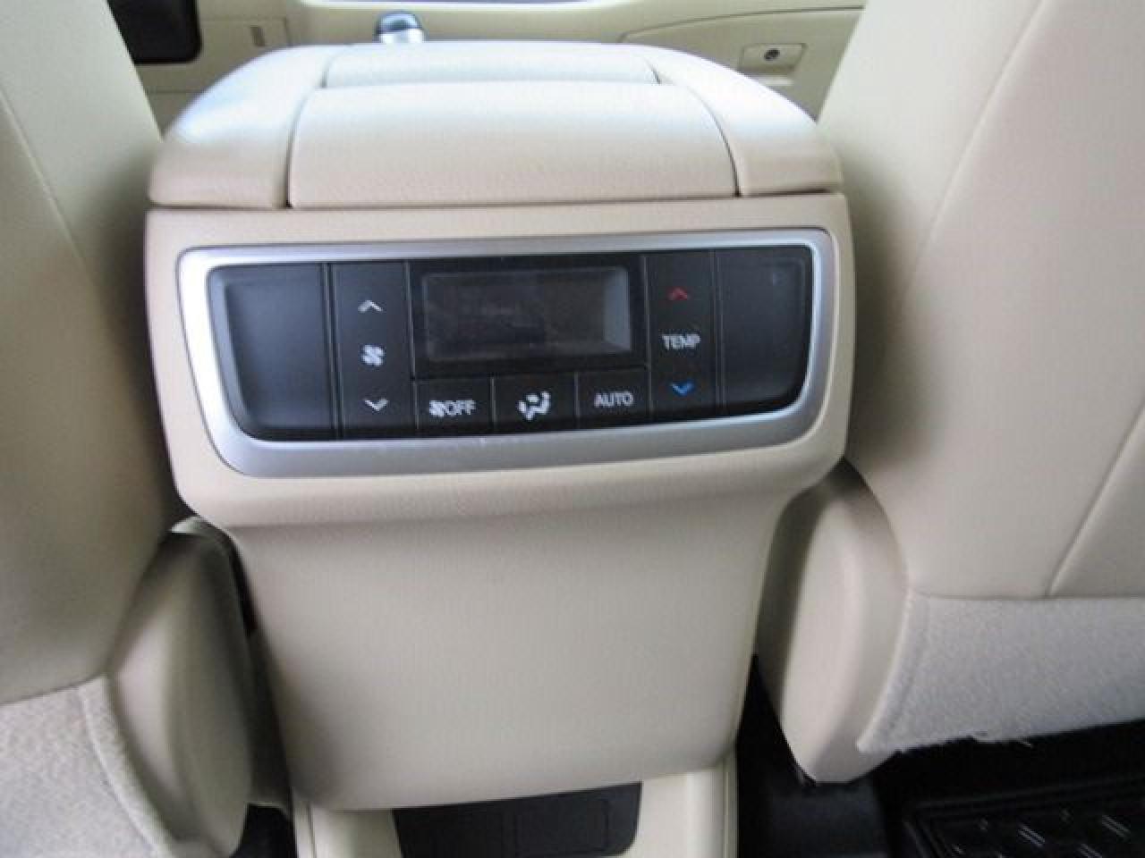 2018 Toyota Highlander XLE - Photo #17