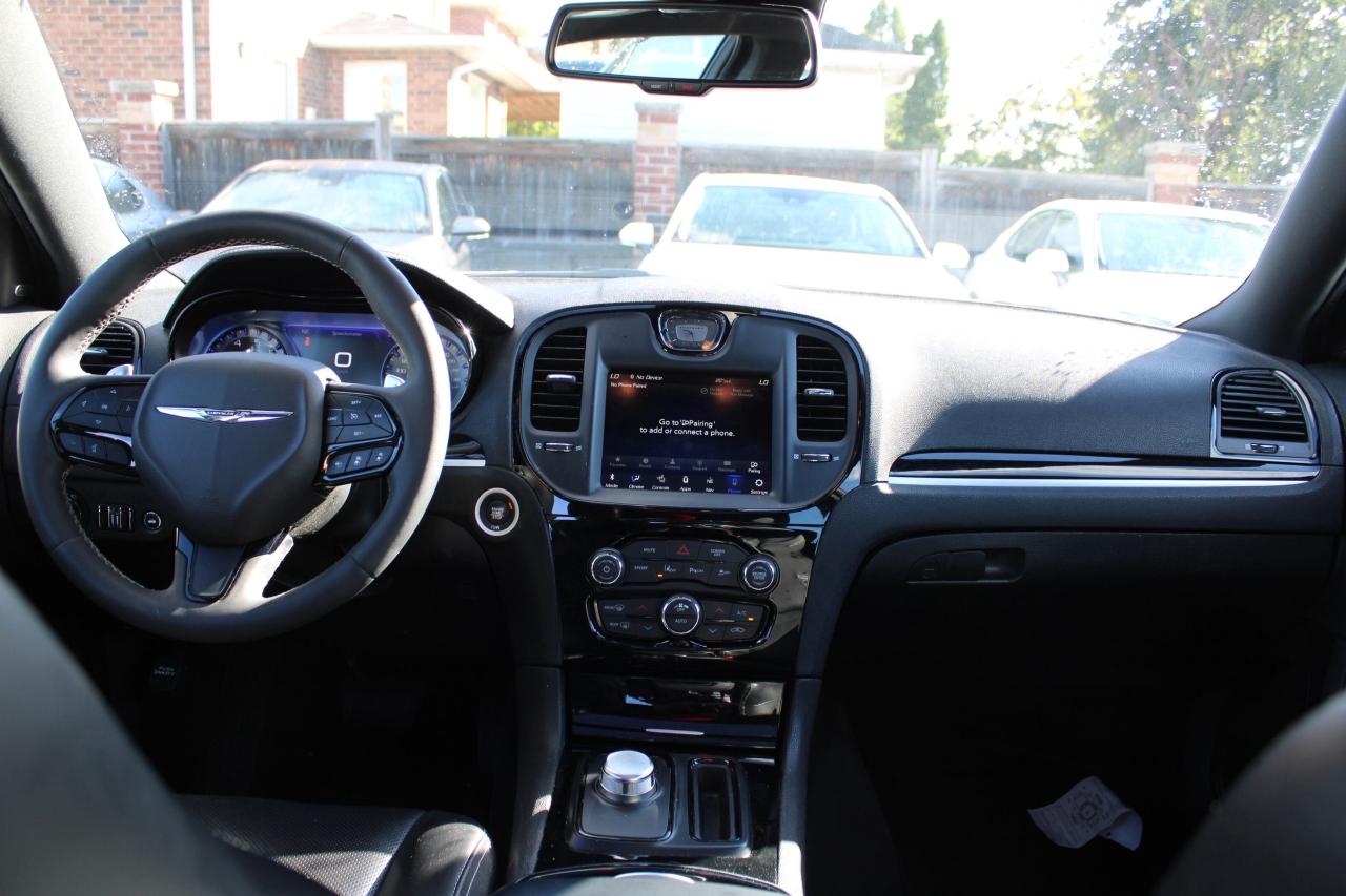 2023 Chrysler 300 300S AWD - Photo #3