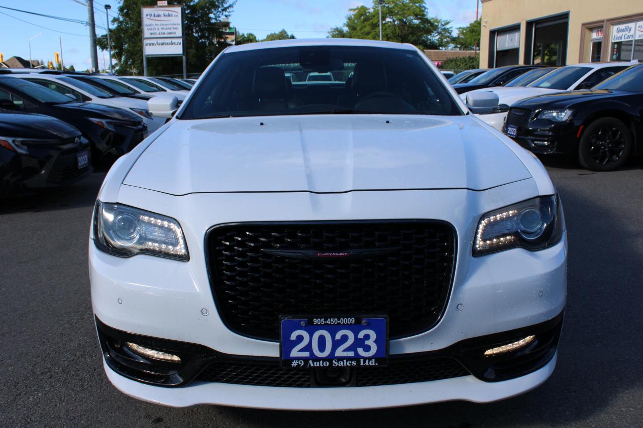 2023 Chrysler 300 300S AWD - Photo #16