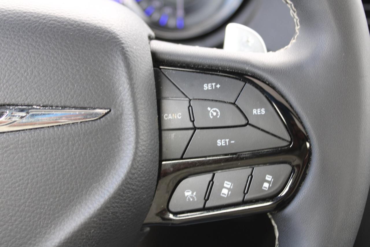 2023 Chrysler 300 300S RWD - Photo #15