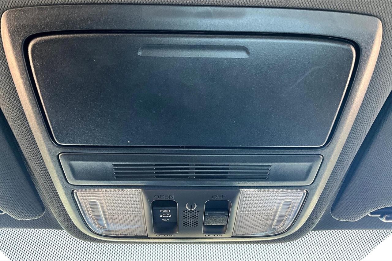 2016 Honda Accord Sedan Sport | Sunroof | Heated Seats | CarPlay | FWD Photo