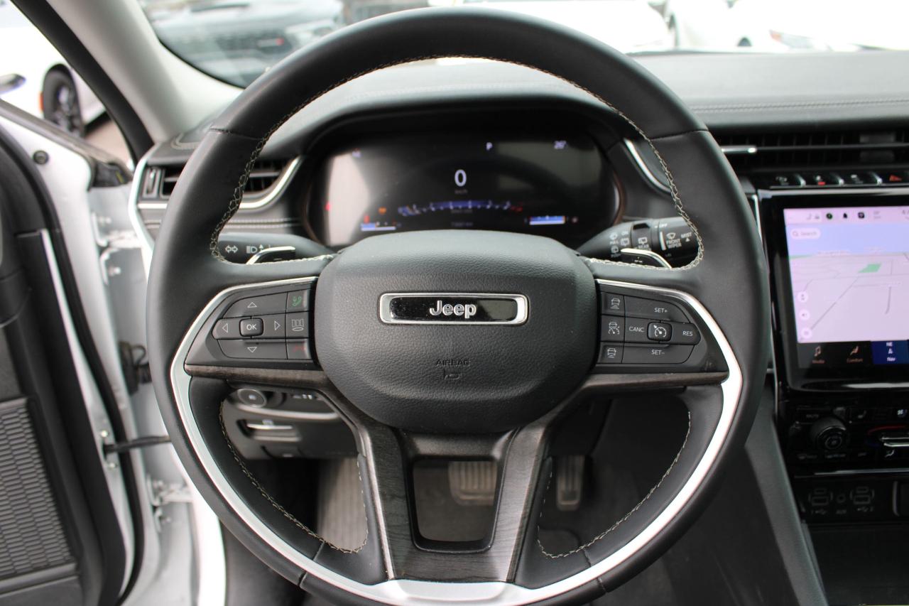 2023 Jeep Grand Cherokee L Limited 4x4 - Photo #8