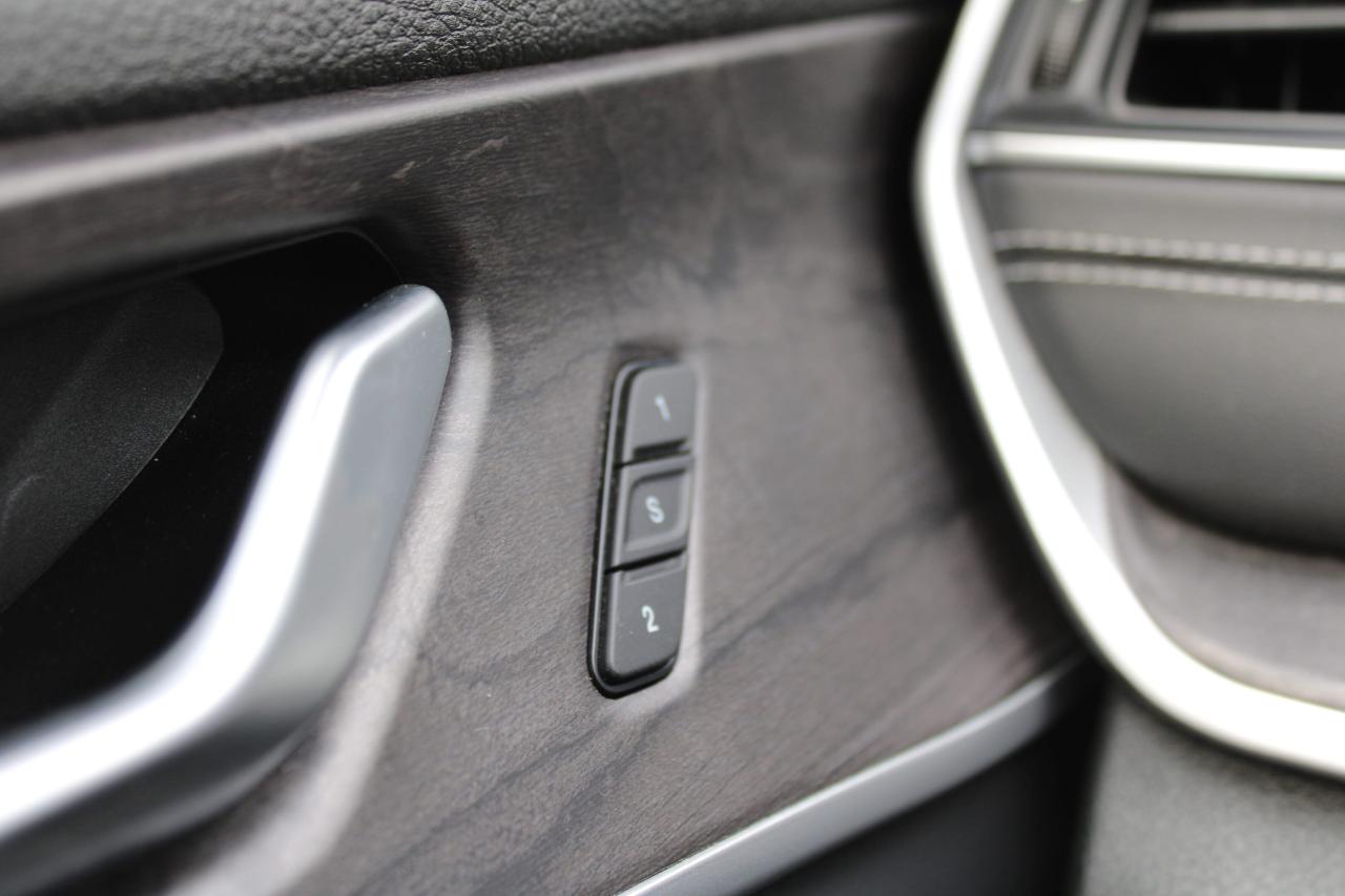 2023 Jeep Grand Cherokee L Limited 4x4 - Photo #17
