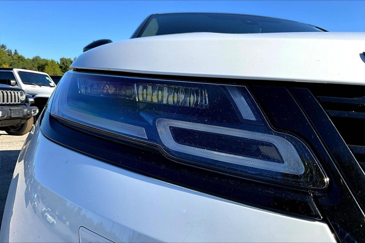 2020 Land Rover Range Rover Velar P340 R-Dynamic S Photo