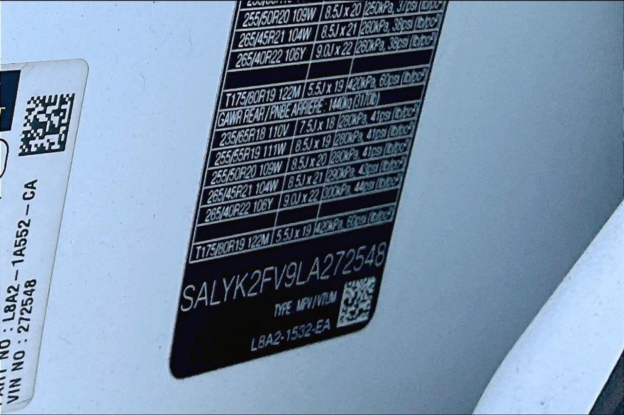 2020 Land Rover Range Rover Velar P340 R-Dynamic S Photo