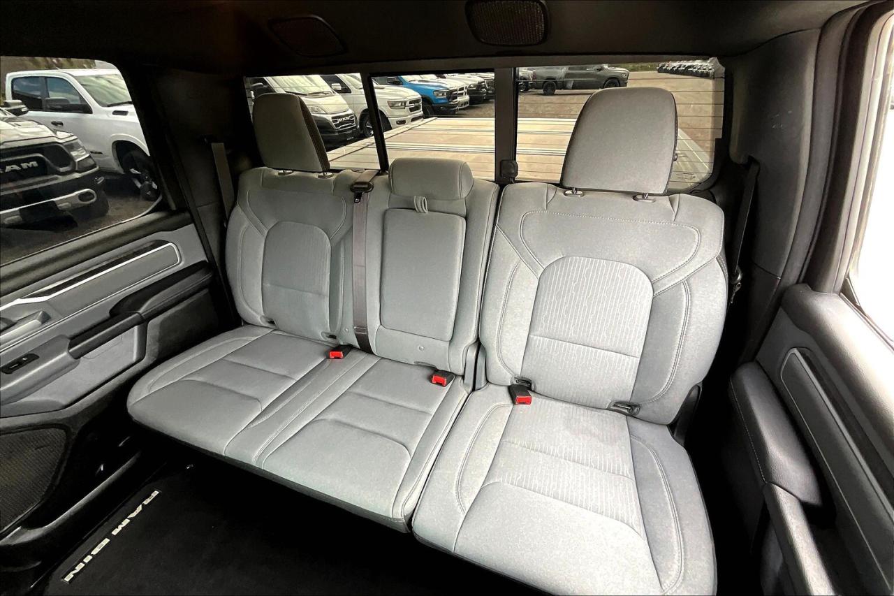 2022 RAM 1500 Big Horn Crew Cab | Level 2 | Tow Pkg | 4X4 Photo