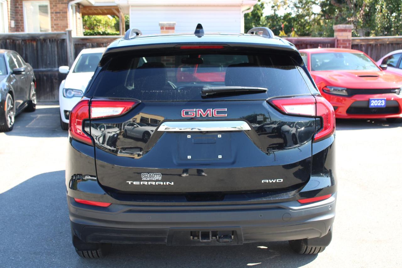 2022 GMC Terrain AWD 4DR SLE - Photo #4