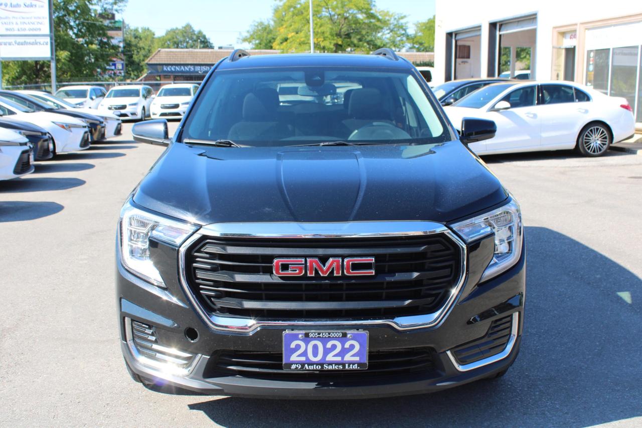 2022 GMC Terrain AWD 4DR SLE - Photo #5