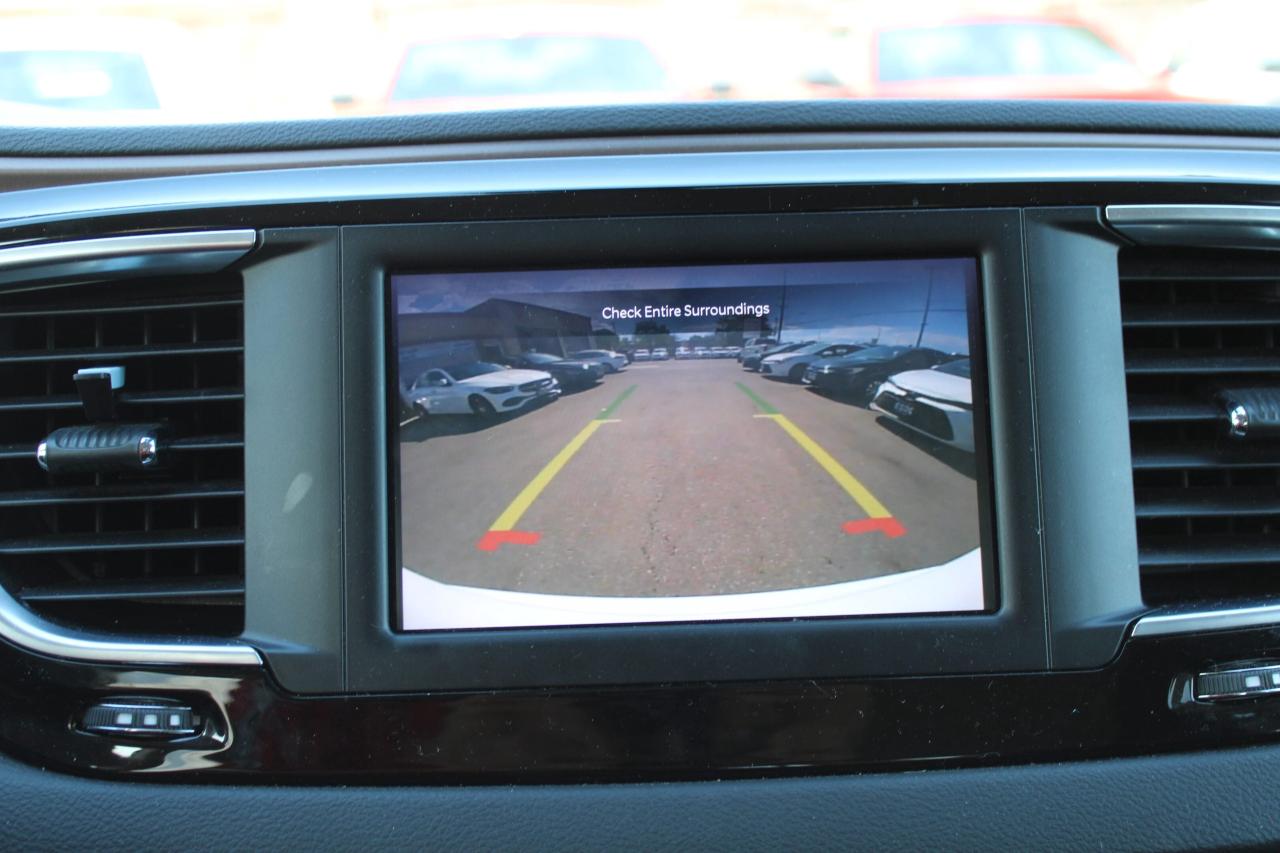 2024 Dodge Grand Caravan SXT 2WD - Photo #8