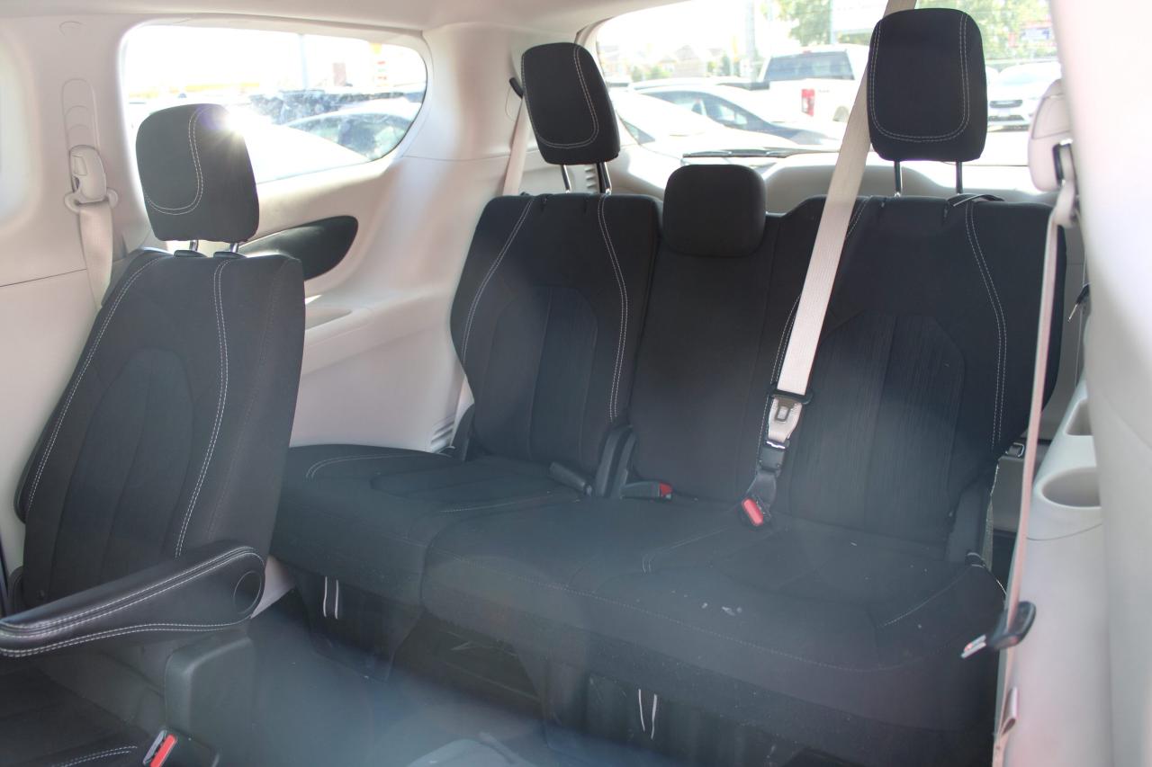 2024 Dodge Grand Caravan SXT 2WD - Photo #18