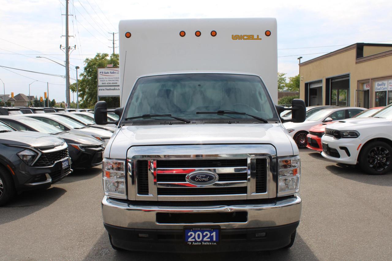 2021 Ford E-Series Cutaway E-450 DRW 176 WB - Photo #2